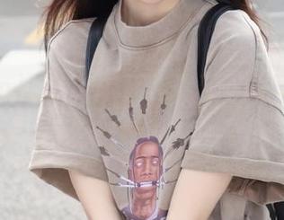 51fun官网上出现了一只鸡！这和吃瓜有啥关系？