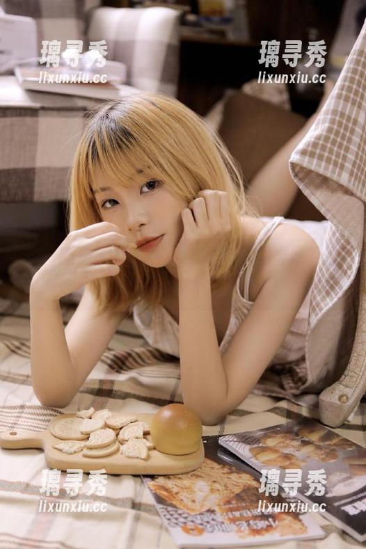 “51吃瓜”推出永久特权，看朝阳群众偷偷揭示的秘密！