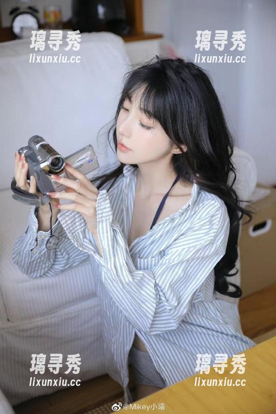 谁还不是颗瓜，在线八卦尽在www.51吃瓜