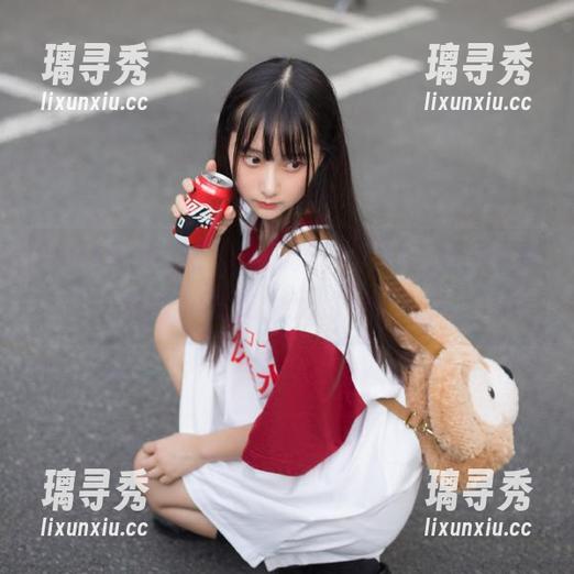 网页一刷新，“911吃瓜”竟然开始发光，我的眼睛啊！