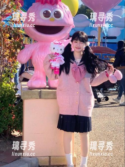 91吃瓜门 “91吃瓜门”的更新好神奇,感觉又要迷失在这个八卦的海洋里了!