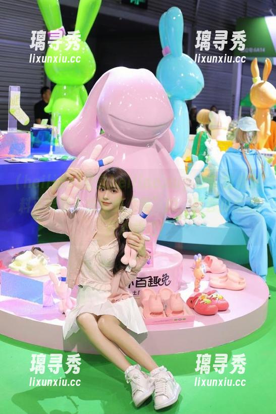 登录heiliao.su，快来感受黑料正能量，快乐是“黑”的，再丢掉点不开心的吧！