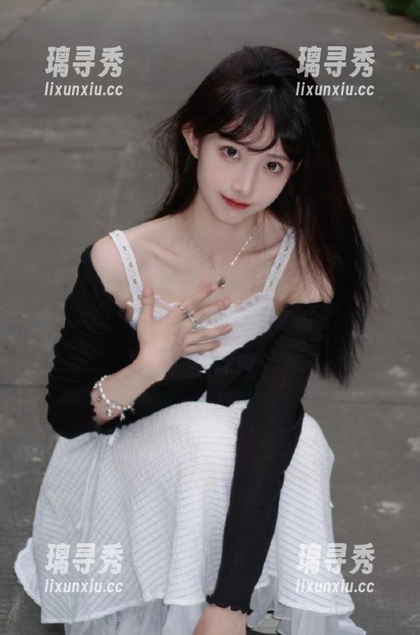 hlw hlw发布:轻量版iOS下载,你能忍住不点吗?
