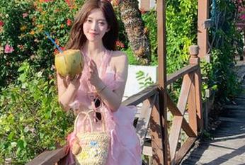 黑料不打烊更新！tttzzz668.su又放大招，真是一波未平一波又起！