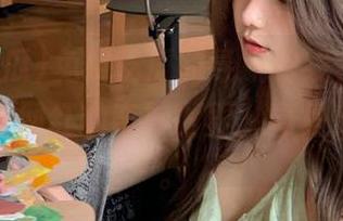免费吃瓜的导航路线，总是引导我走进网红的奇妙世界，真是又爱又恨。