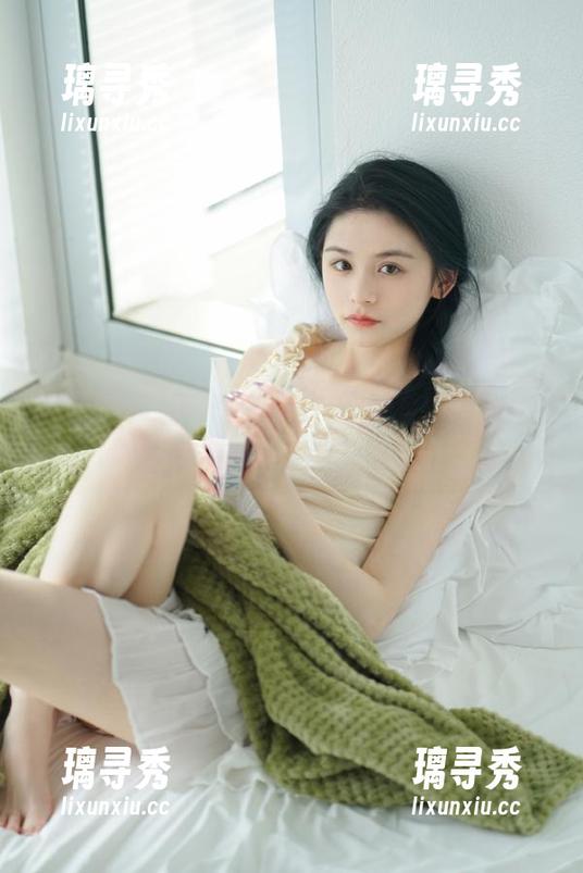 历史性时刻：吃瓜17苹果版，陪你沉迷八卦无回头