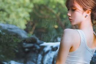 在‘吃瓜最前线’上，iOS也能和天菜来一场火花四射的对决？