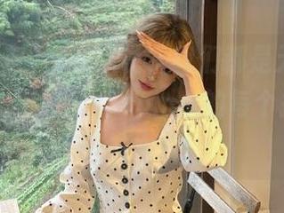 在线瓜说，我们都是无冕之王，www.吃瓜爆料.com上的每个操作都能引发大片！