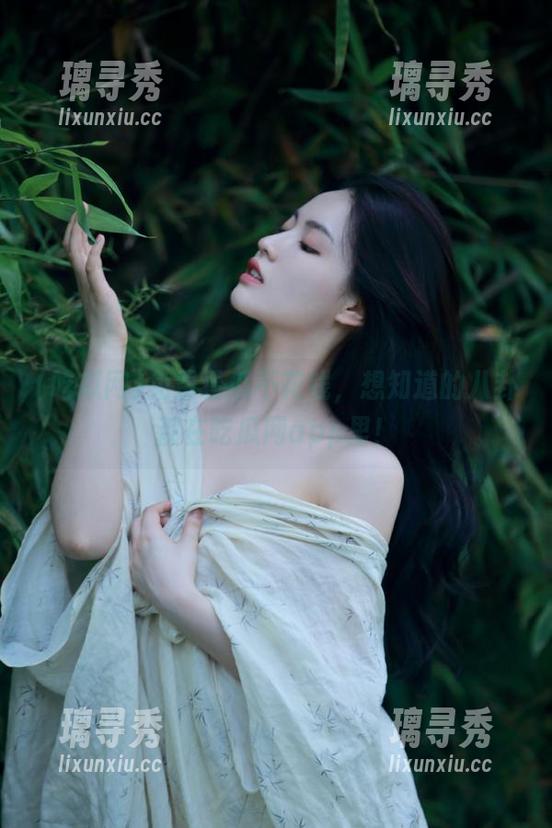 免费看瓜不花钱，想知道的八卦都在吃瓜网app里！