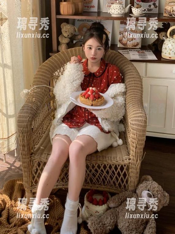 下载hl11cool黑料23，看完你绝对会怀疑人生！