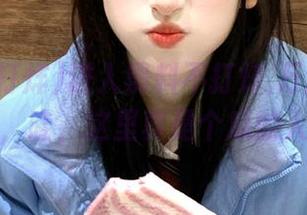 进入黑料不打烊,万里长征传的瞬间，哇，这里真是个瓜的入口啊！