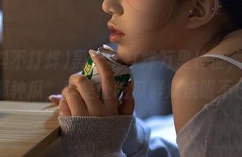 黑料不打烊万里长征，网站上那种瓜，真是让吃瓜群众洗眼不已！