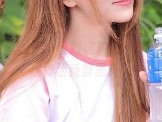 赶紧下载黑料社区苹果版，在线体验新鲜黑料！