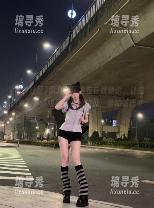 黑料社区 黑料社区发布在线评论,让我们来看看这些风头正劲的瓜,谁的嘴巴才最灵!