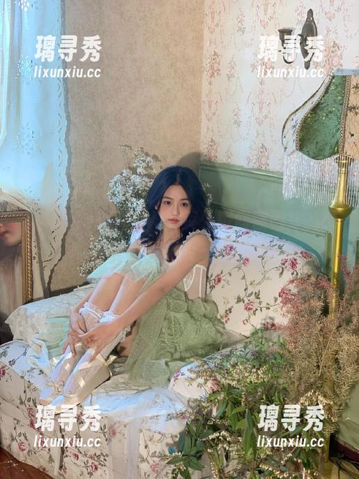 黑料网 点开黑料网页,瞬间被轰炸的感觉,谁跟我一样?