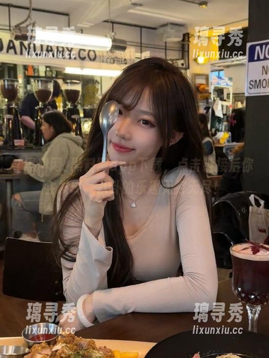 黑料网app下载，点击链接后你会发现，八卦的乐趣无穷无尽！