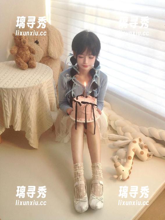 有没有人跟我一样，上黑料网站只为看到那些超酷美女，网址一进去就是心脏加速！