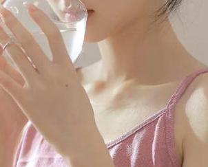 稍息，今儿你知道“黑料老司机”的地址在哪吗？